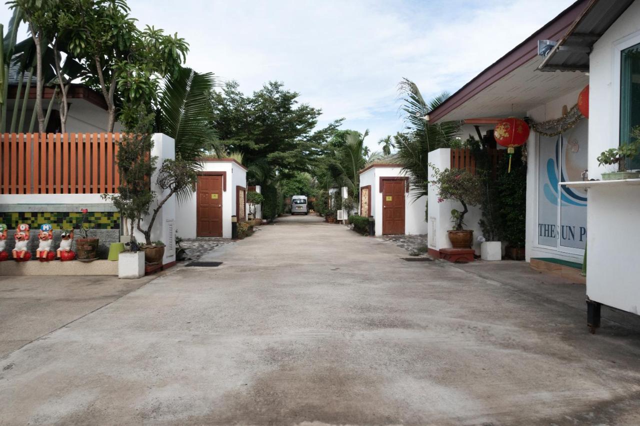 Oyo 1043 The Sun Pool Villa Bophut Bagian luar foto